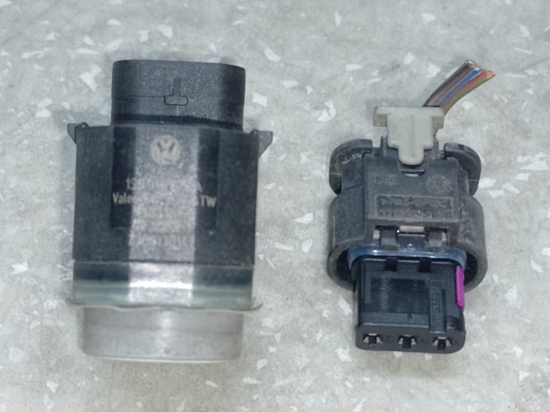 Датчик парктроника передний AUDI A5 07-17