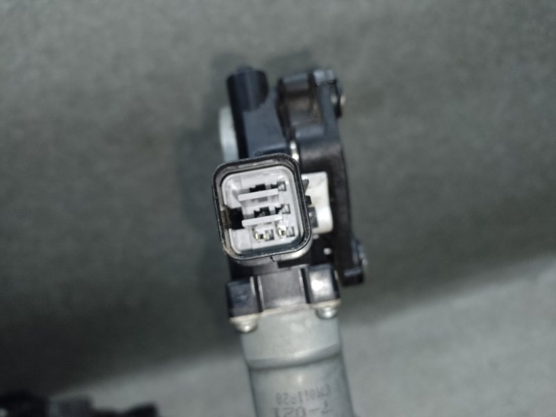 Стеклоподъемник задний левый HONDA CIVIC 4D 06-11 FD