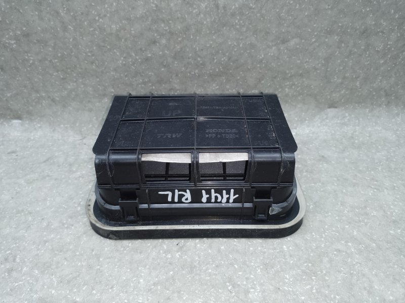 Клапан вентиляции салона задний MDX 21- Клапан вентиляции салона задний MDX 21-