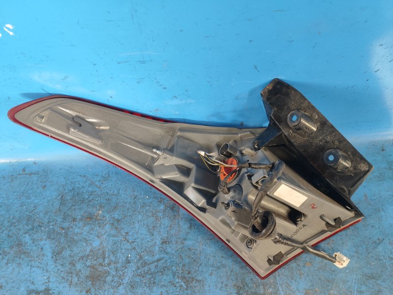 Фонарь наружный правый ELANTRA GD 12-17 2014 ХЭТЧБЭК 2.0 G4NC