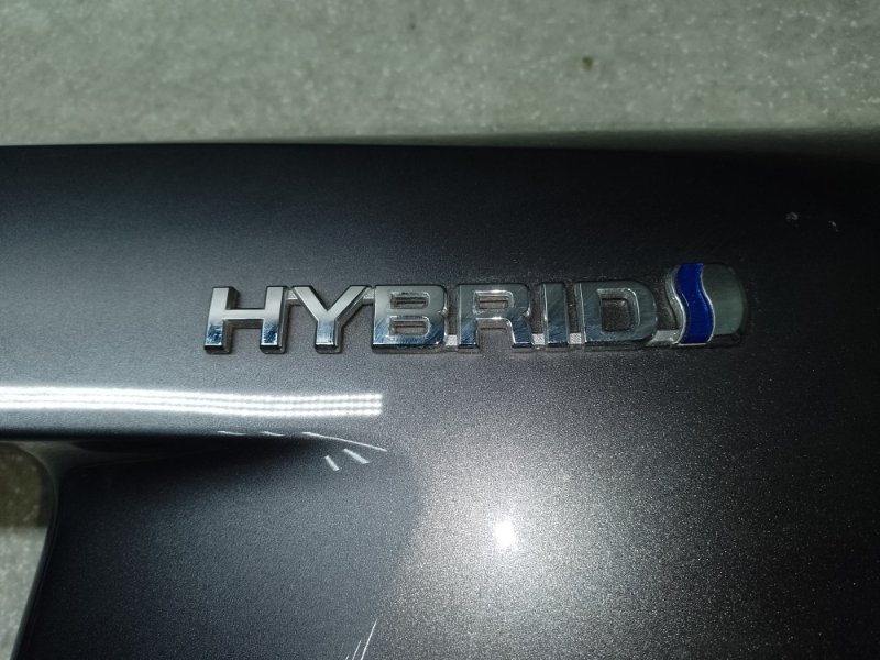 Накладка крышки багажника PRIUS 16- 2017 1.8 2ZRFXE