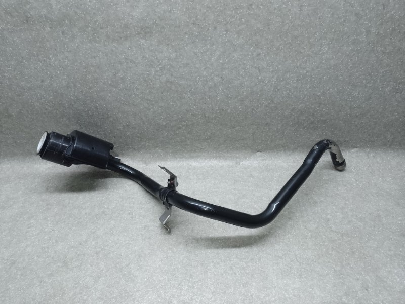 Горловина топливного бака TOYOTA PRIUS 16- 2017 1.8 2ZRFXE 77201-47170 Б/У