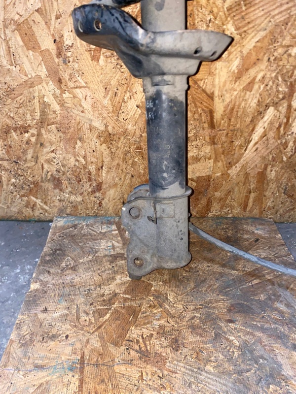 Амортизатор передний правый TRIBECA B9 05-07