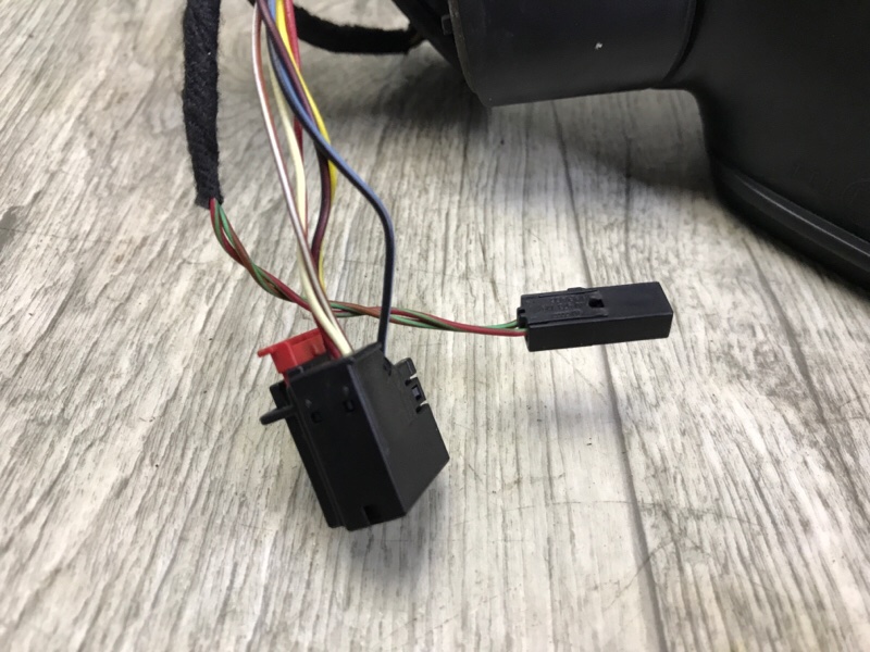 Зеркало левое TIGUAN 16-23 2018 DGUA 2.0