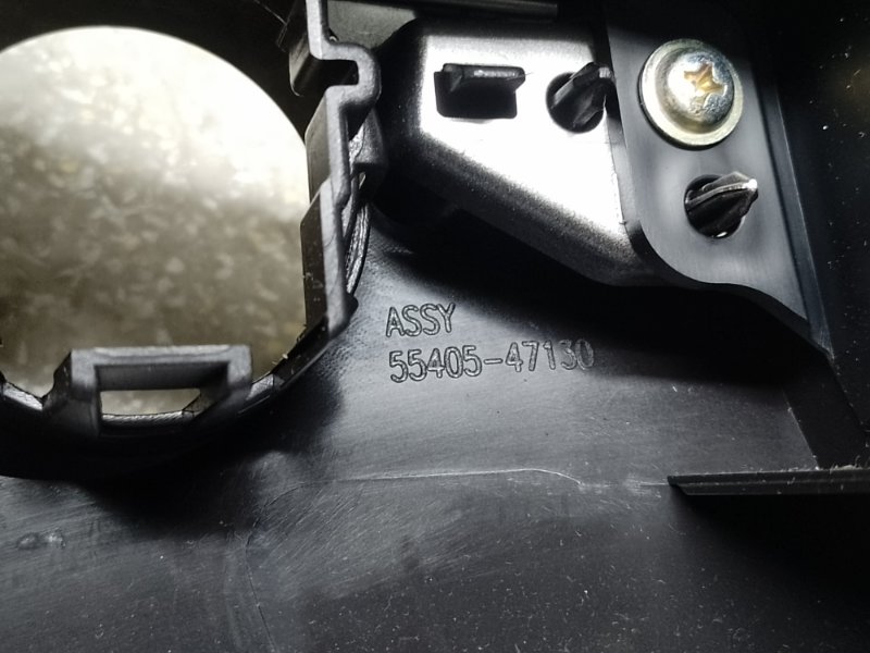 Накладка торпедо под магнитолу PRIUS 16- 2017 1.8 2ZRFXE