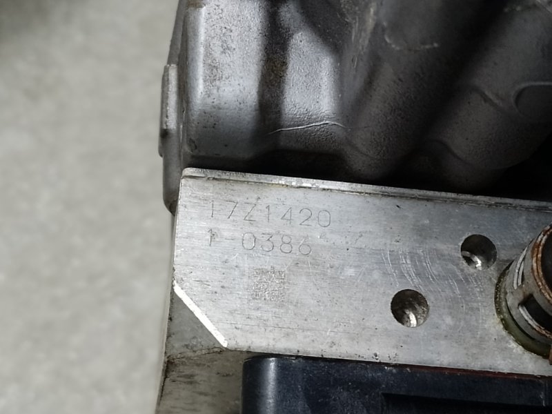 Главный тормозной цилиндр PRIUS 16- 2017 1.8 2ZRFXE