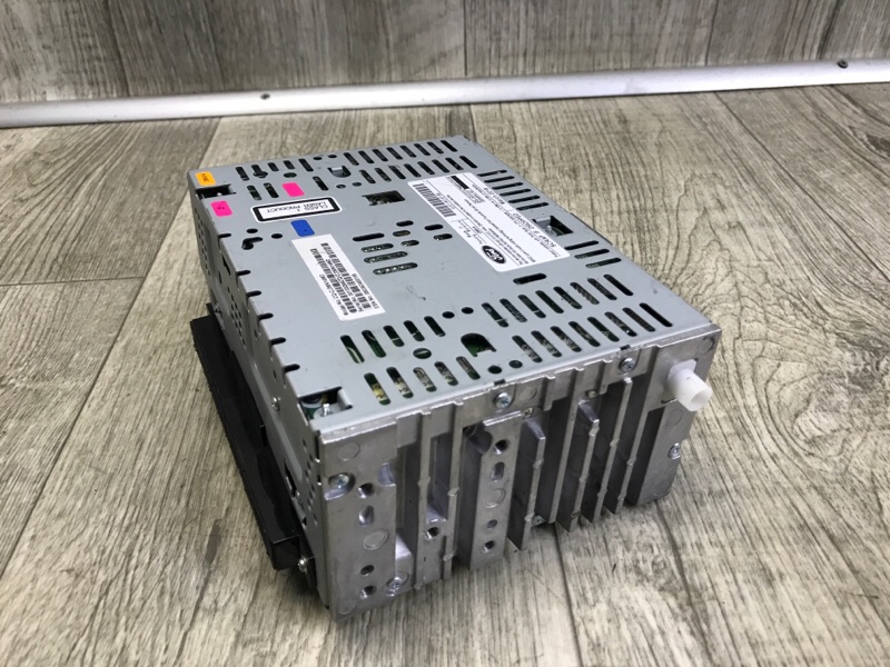 Магнитола FORD ESCAPE 12-19 T15HDTX Магнитола FORD ESCAPE 12-19 T15HDTX