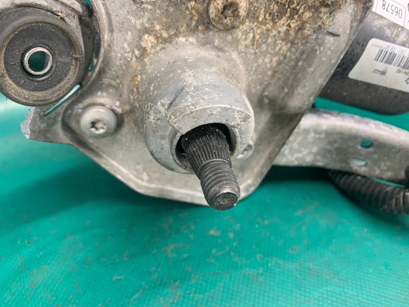 Моторчик стеклоочистителя передний левый FUSION 14- 2016 C15HDTX