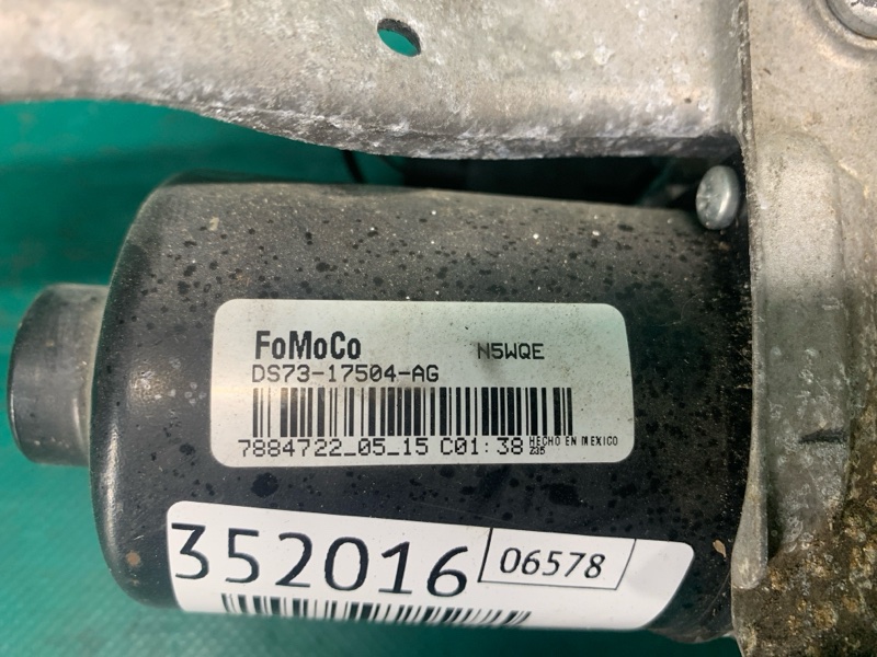 Моторчик стеклоочистителя передний левый FUSION 14- 2016 C15HDTX