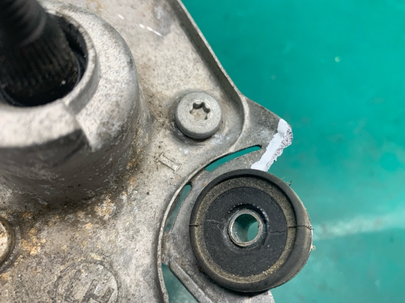 Моторчик стеклоочистителя передний левый FUSION 14- 2016 C15HDTX