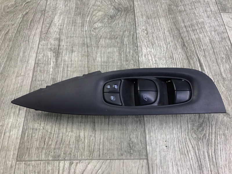 Запчасть блок управления стеклоподъемниками NISSAN X-TRAIL/ROGUE T32 13-20 Внедорожник 25401-4BA5A Б/У Блок управления стеклоподъемниками NISSAN X-TRAIL/ROGUE T32 13-20 Внедорожник 25401-4BA5A Б/У