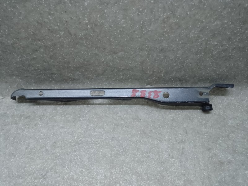 Кронштейн замка капота TOYOTA PRIUS 16- 1.8 2ZRFXE