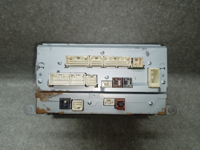 Магнитола TOYOTA PRIUS 16- 1.8 2ZRFXE Магнитола TOYOTA PRIUS 16- 1.8 2ZRFXE