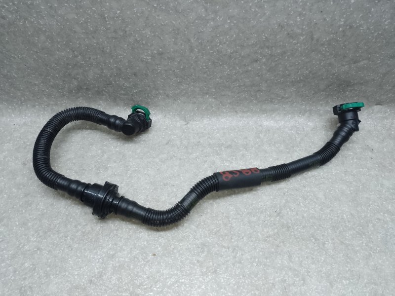 Шланг топливный TOYOTA PRIUS 16- 2017 1.8 2ZRFXE 77404-47200 Б/У