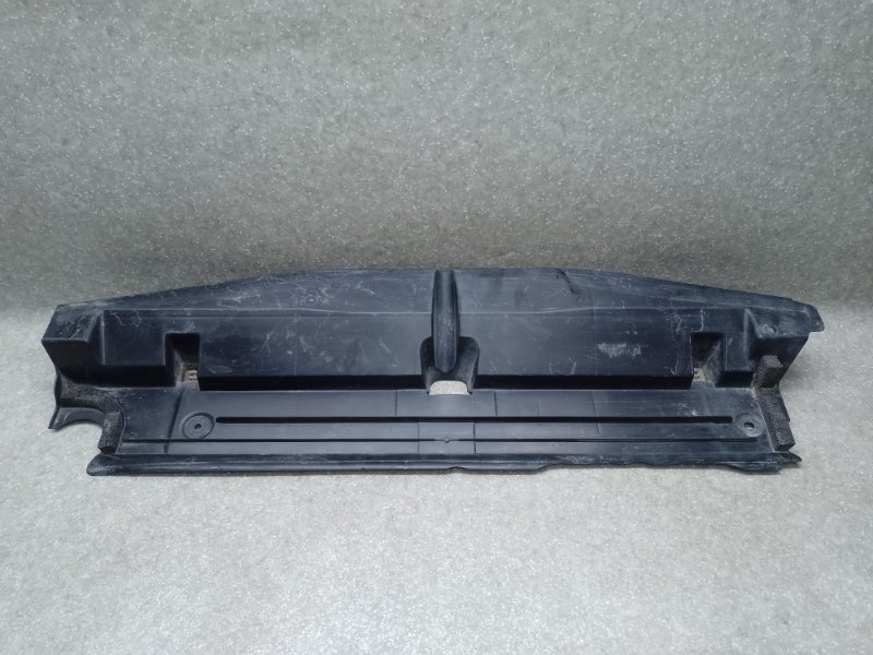 Запчасть дефлектор радиатора TOYOTA PRIUS 16- 2017 1.8 2ZRFXE 16592-37010 Б/У Дефлектор радиатора TOYOTA PRIUS 16- 2017 1.8 2ZRFXE 16592-37010 Б/У