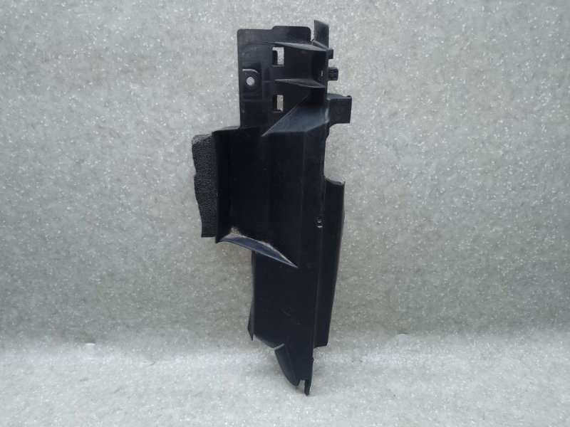 Запчасть дефлектор радиатора правый TOYOTA PRIUS 16- 2017 1.8 2ZRFXE 16593-37020 Б/У Дефлектор радиатора правый TOYOTA PRIUS 16- 2017 1.8 2ZRFXE 16593-37020 Б/У