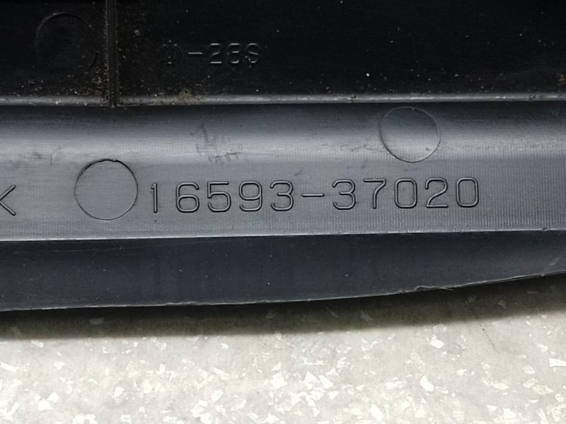 Дефлектор радиатора правый TOYOTA PRIUS 16- 1.8 2ZRFXE Дефлектор радиатора правый TOYOTA PRIUS 16- 1.8 2ZRFXE