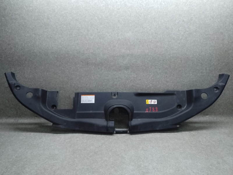 Накладка замка капота TOYOTA PRIUS 16- 2017 1.8 2ZRFXE 53289-47072 Б/У