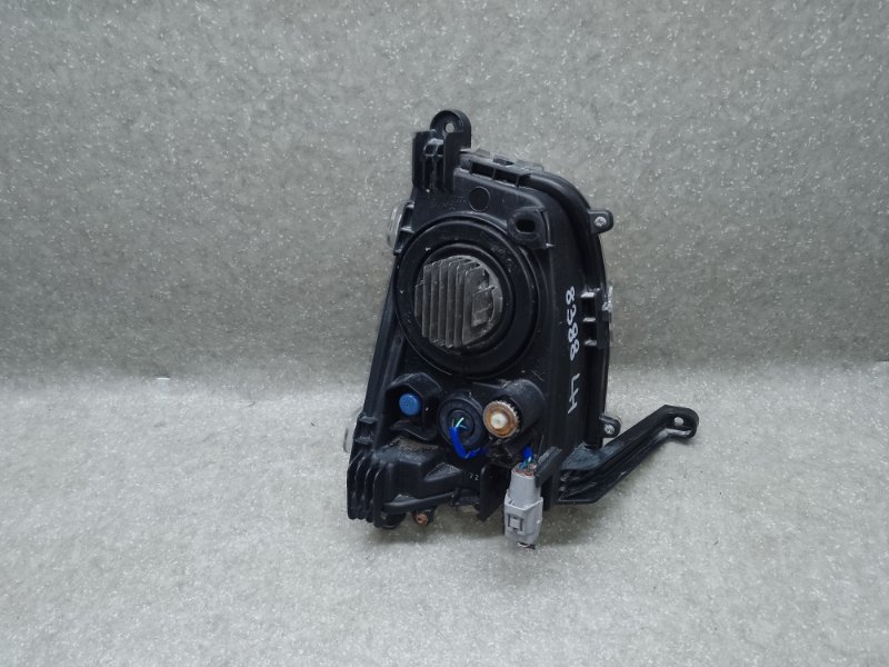 Дневной ходовой огонь левый PRIUS 16- 2017 1.8 2ZRFXE