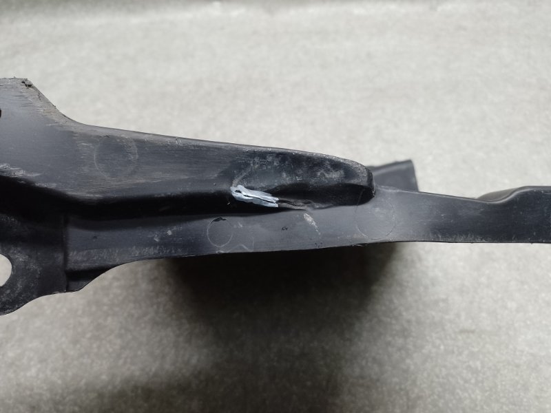 Защита двигателя передняя левая PRIUS 16- 2017 1.8 2ZRFXE