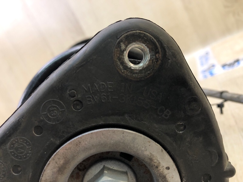 Амортизатор передний правый FOCUS 10-18 2017 2.0 C20HDEX