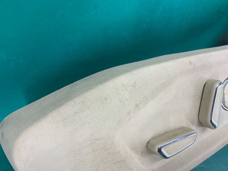 Кнопка регулировки сиденья левая FORD FUSION 14- C15HDTX