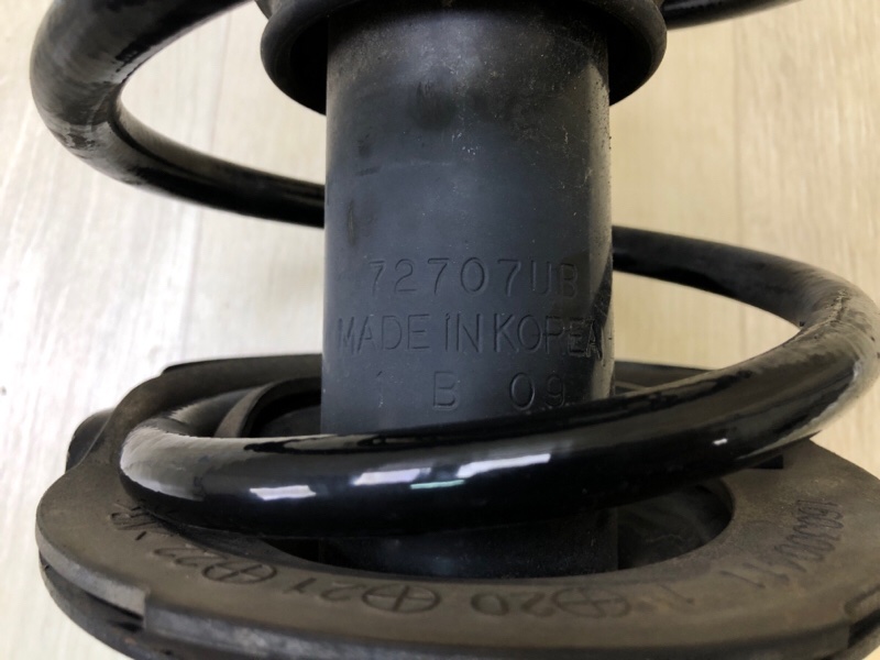 Амортизатор передний левый ACCENT RB 10- 2014 1.6 G4FD Амортизатор передний левый ACCENT RB 10- 2014 1.6 G4FD