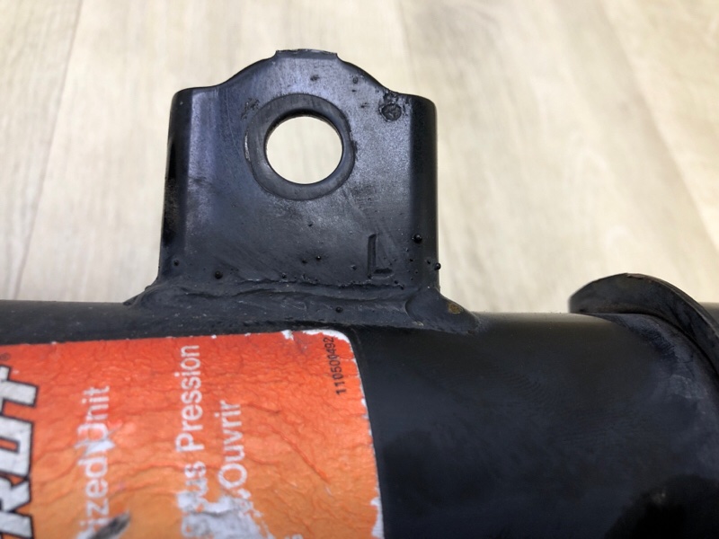 Амортизатор передний левый ACCENT RB 10- 2014 1.6 G4FD Амортизатор передний левый ACCENT RB 10- 2014 1.6 G4FD