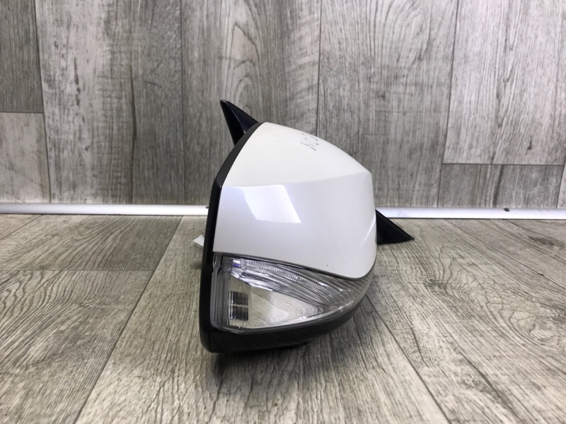 Зеркало правое Q50 15-20 Седан VR30 Зеркало правое Q50 15-20 Седан VR30