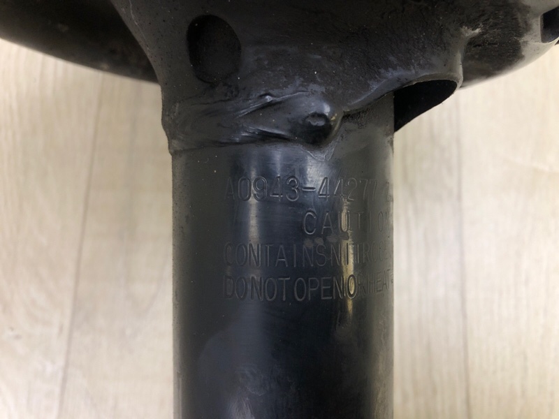 Амортизатор задний правый CAMRY 40 06-11 2007 3.5 2GR-FE Амортизатор задний правый CAMRY 40 06-11 2007 3.5 2GR-FE