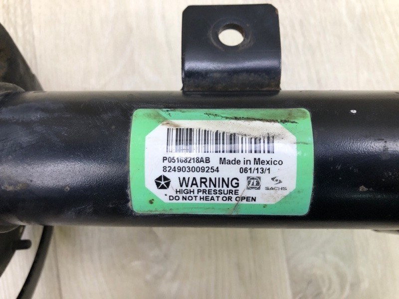 Амортизатор передний правый COMPASS 06-16 2014 2.0 ECN Амортизатор передний правый COMPASS 06-16 2014 2.0 ECN