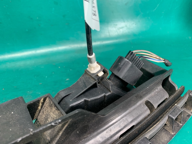 Замок двери передний правый FUSION 14- 2016 C15HDTX