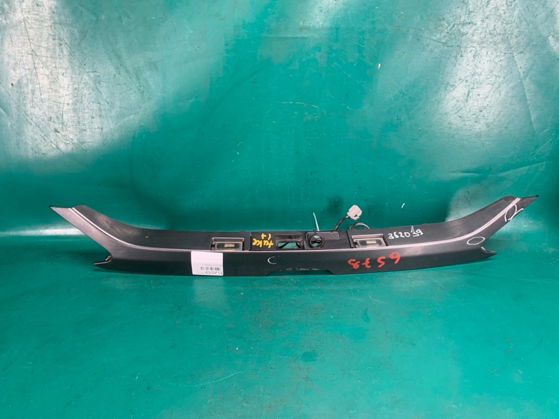 Панель подсветки номера FORD FUSION 14- 2016 C15HDTX DS7Z-5443400-BA Б/У