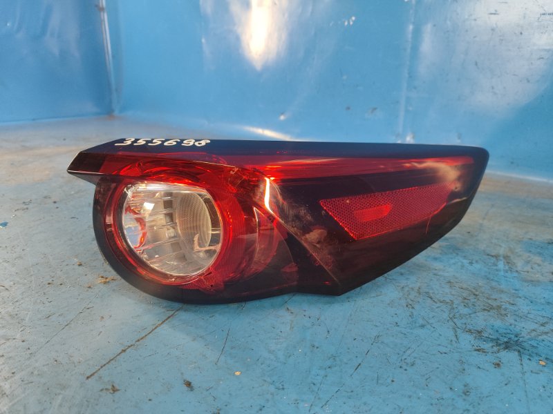 Фонарь наружный правый CX-9 16- 2020 2.5L Фонарь наружный правый CX-9 16- 2020 2.5L