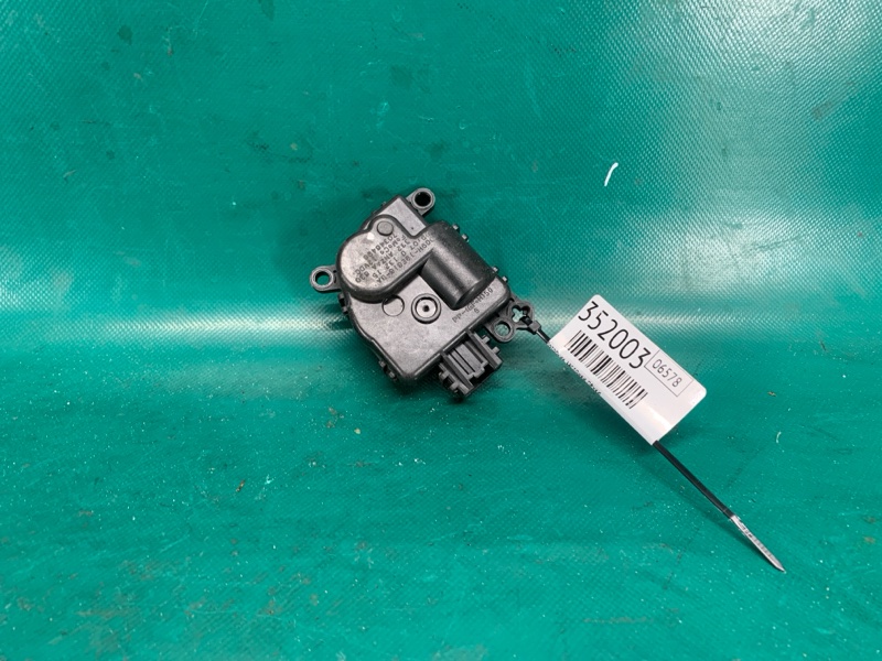 Моторчик заслонки печки FUSION 14- 2016 C15HDTX