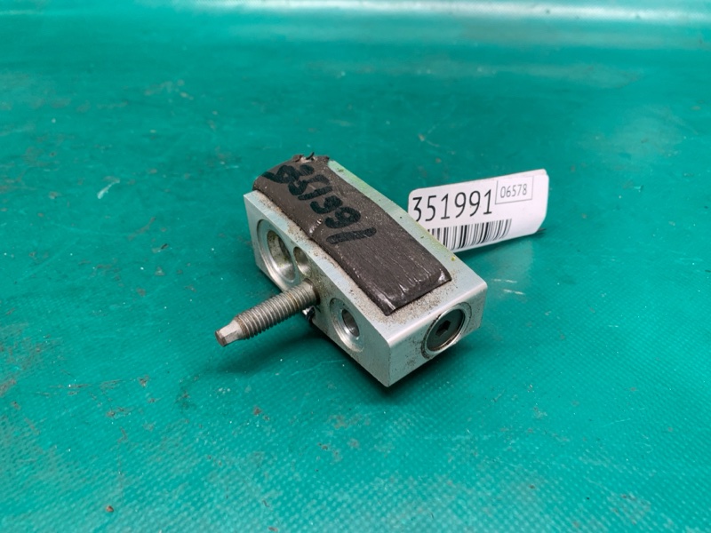 Клапан кондиционера FORD FUSION 14- 2016 C15HDTX DG9Z-19849-B Б/У