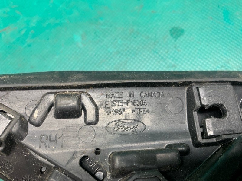 Накладка крыла передняя правая FORD FUSION 14- C15HDTX