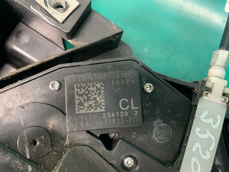 Замок двери передний левый FUSION 14- 2016 C15HDTX