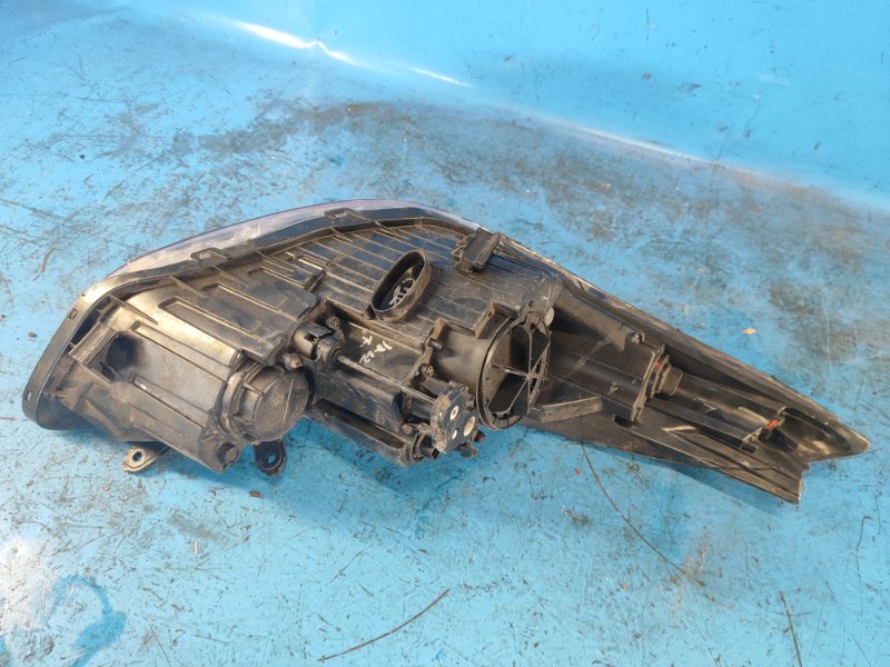 Фара левая ELANTRA MD 10-15