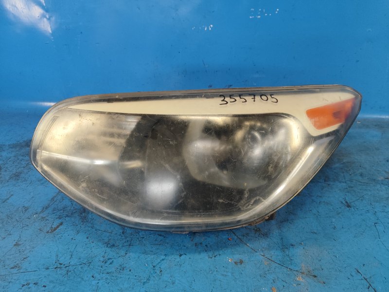 Фара левая KIA SOUL PS 13-19 2014 1.6 G4FD 92101B2270 Б/У