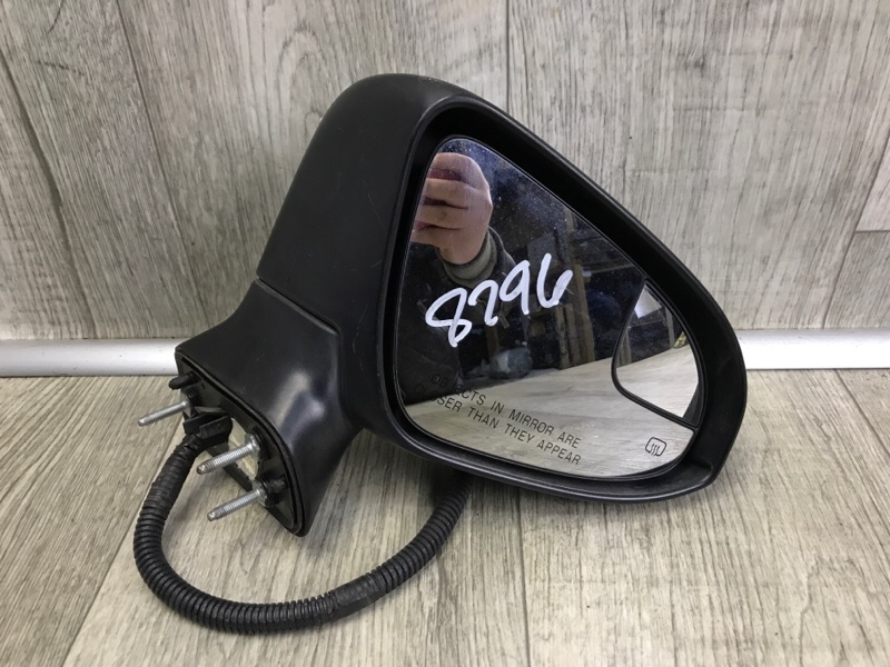 Запчасть зеркало правое TOYOTA VENZA 09-16 2013 3.5 2GR-FE 87910-0T071-B1 Б/У Зеркало правое TOYOTA VENZA 09-16 2013 3.5 2GR-FE 87910-0T071-B1 Б/У