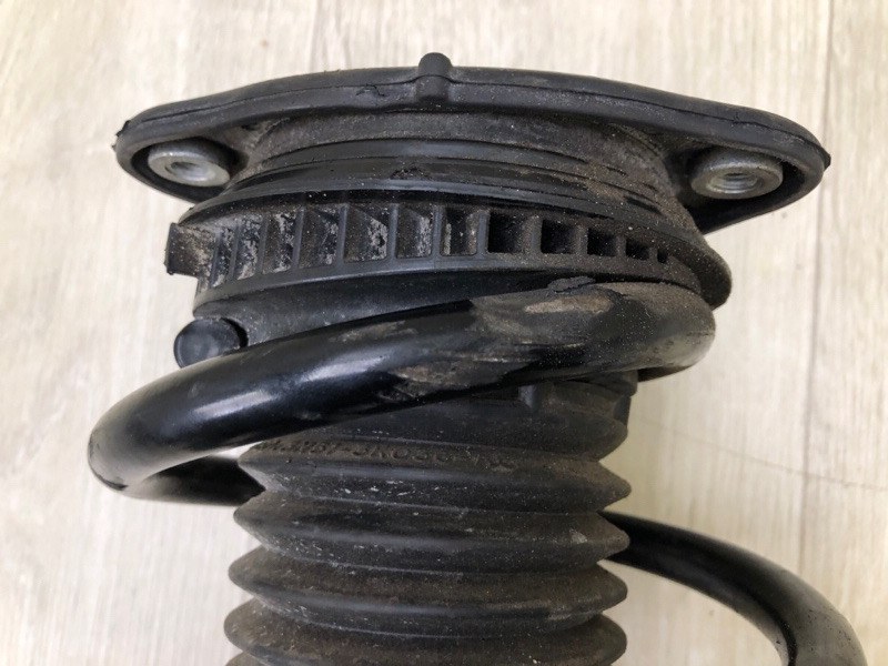 Амортизатор передний правый FOCUS 10-18 2014 2.0 C20HDEX