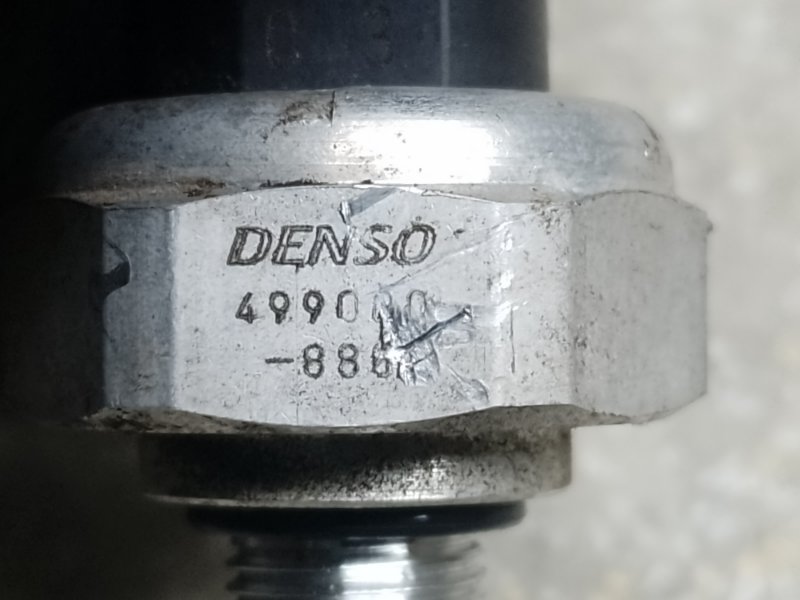 Датчик давления кондиционера TOYOTA PRIUS 16- 1.8 2ZRFXE