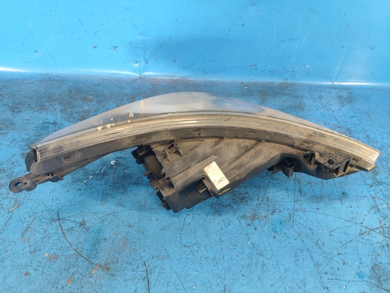 Фара левая HYUNDAI ACCENT RB 10- ХЭТЧБЭК 1.6 G4FD