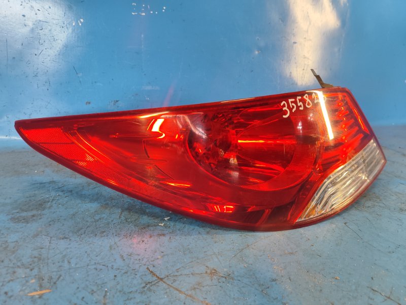 Фонарь наружный левый ACCENT RB 10- 2014 1.6 G4FD