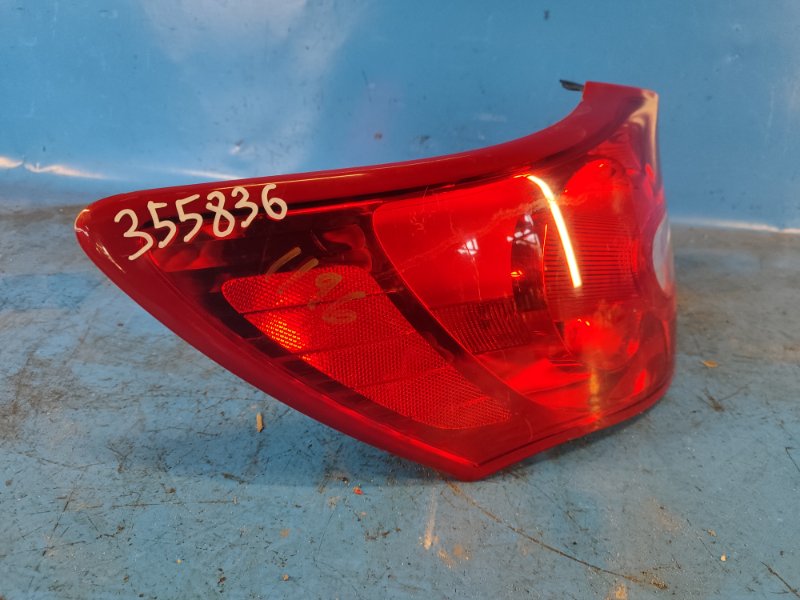 Фонарь наружный левый SUZUKI KIZASHI 09-14 J24B