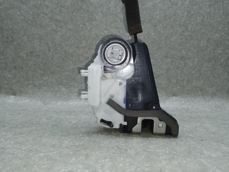 Замок двери задний правый TLX 14-17 2017 Седан 2.4