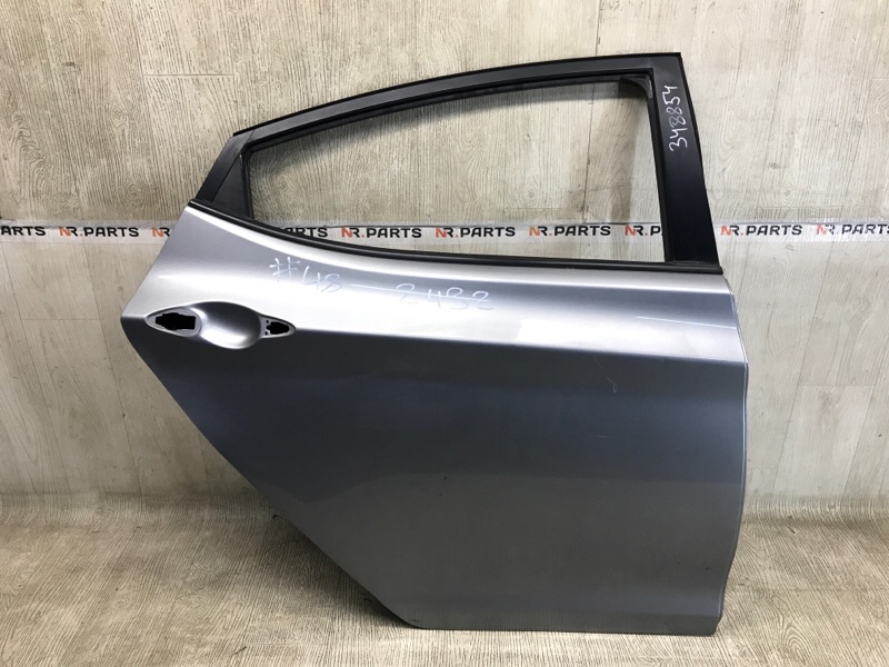 Дверь задняя правая HYUNDAI ELANTRA MD 10-15 2014 1.8 G4NB 77004-3X011 Б/У