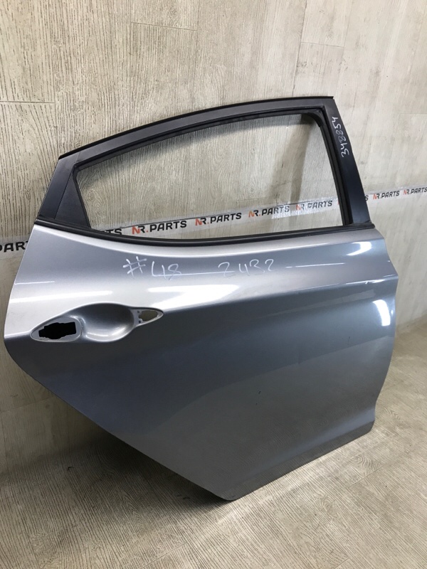 Дверь задняя правая ELANTRA MD 10-15 2014 1.8 G4NB