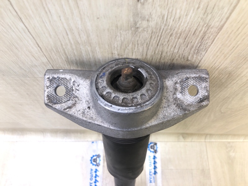 Амортизатор задний X-TRAIL/ROGUE T33 20- 2021 2.5 PR25DD